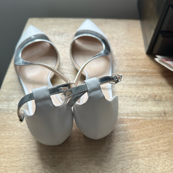 Brand new designer shoes. Leather and patent leather. Never worn. - Picture 1 of 4